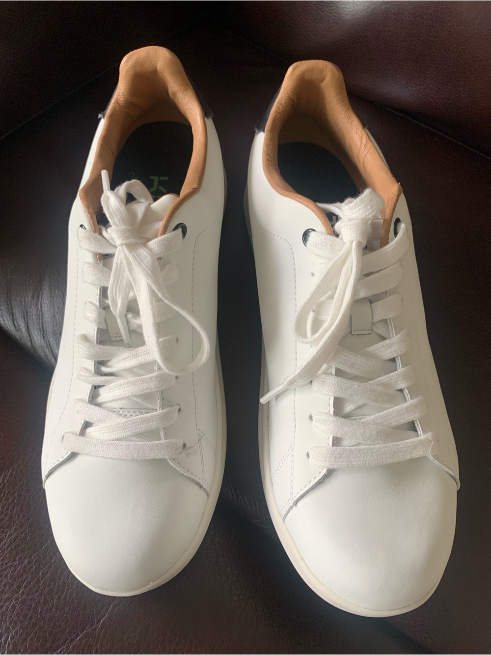 KURU White & Black Mens Size 10 Roam Classic Court Sneakers Comfort Casual